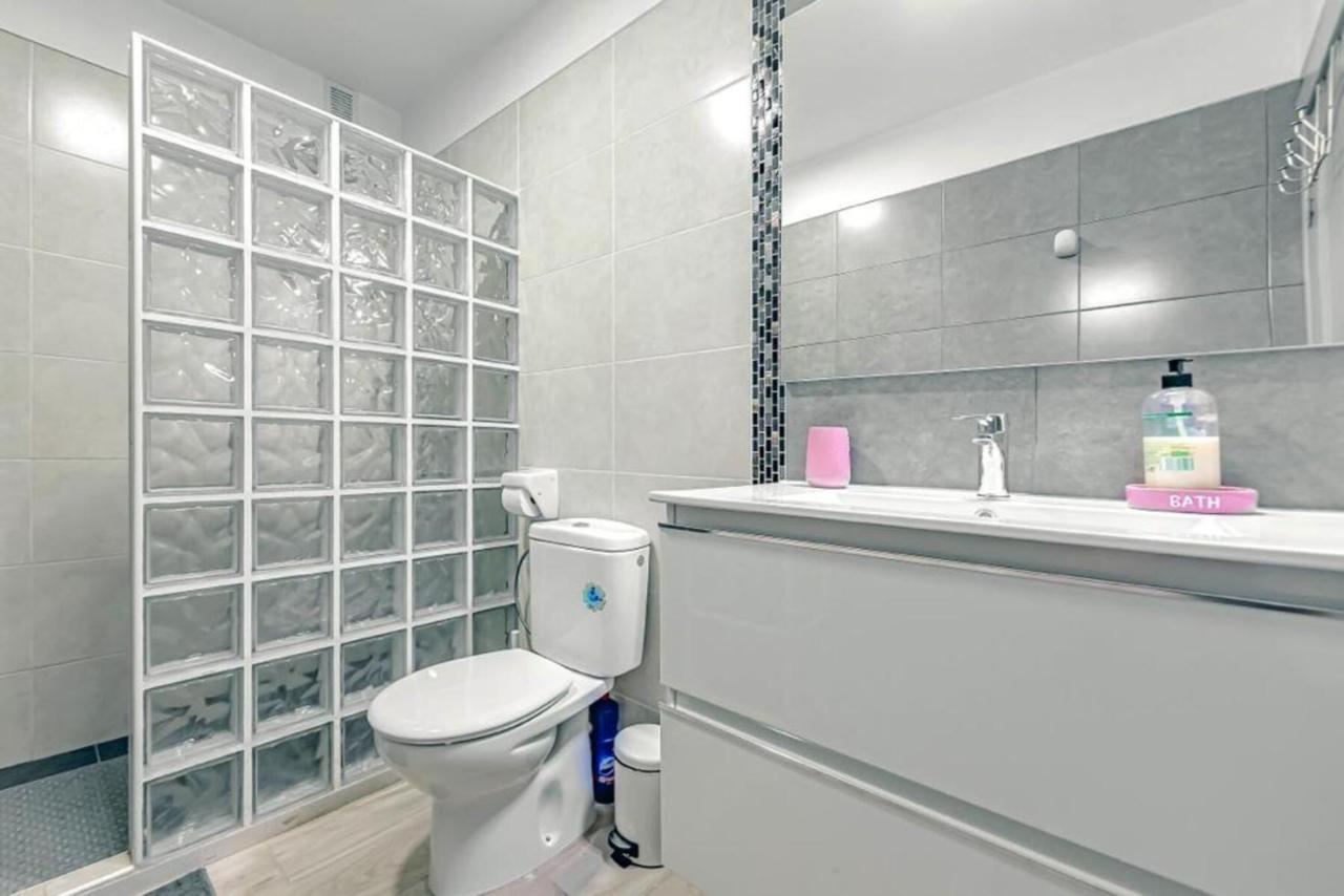 Neptuno Oceanview Suite With Pool And Beach Private Access Puerto de Santiago  Exteriör bild