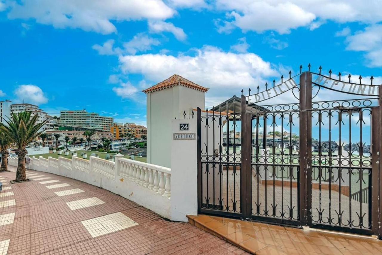 Neptuno Oceanview Suite With Pool And Beach Private Access Puerto de Santiago  Exteriör bild